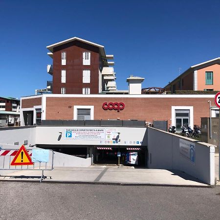 Kasia Porta Sul Mare Di Livorno Free Parking エクステリア 写真