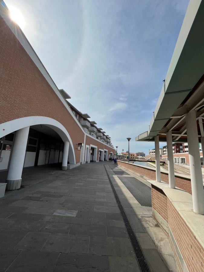 Kasia Porta Sul Mare Di Livorno Free Parking エクステリア 写真