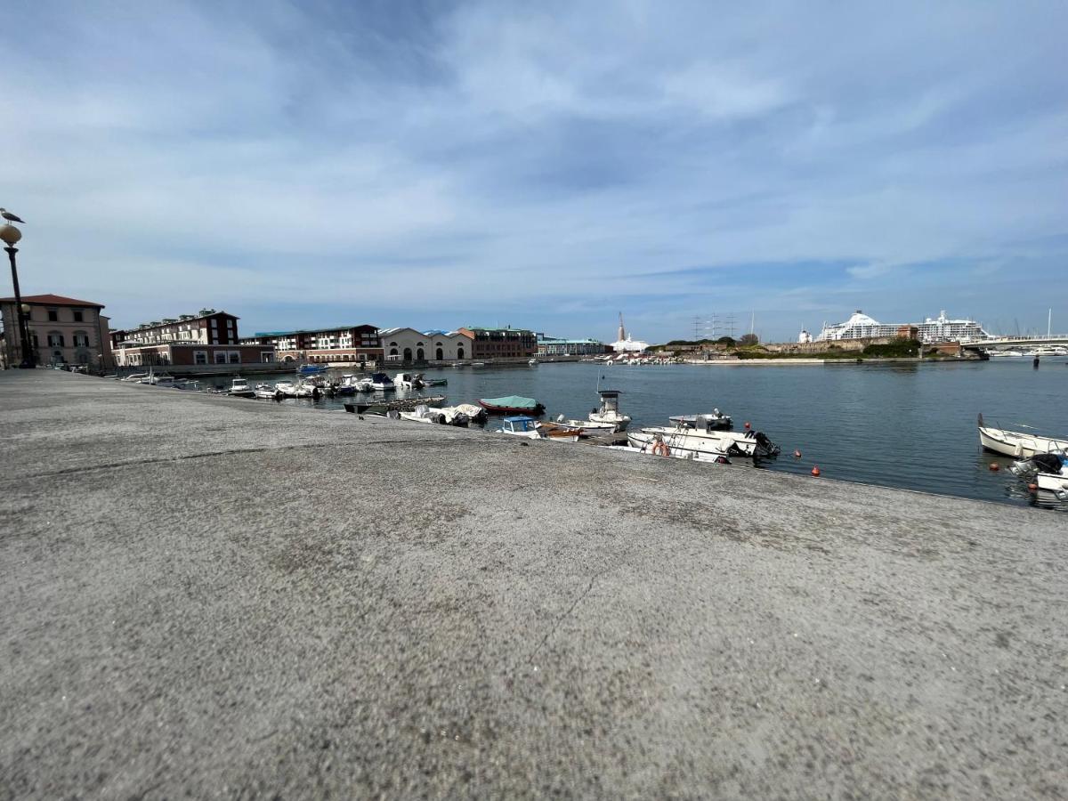 Kasia Porta Sul Mare Di Livorno Free Parking エクステリア 写真